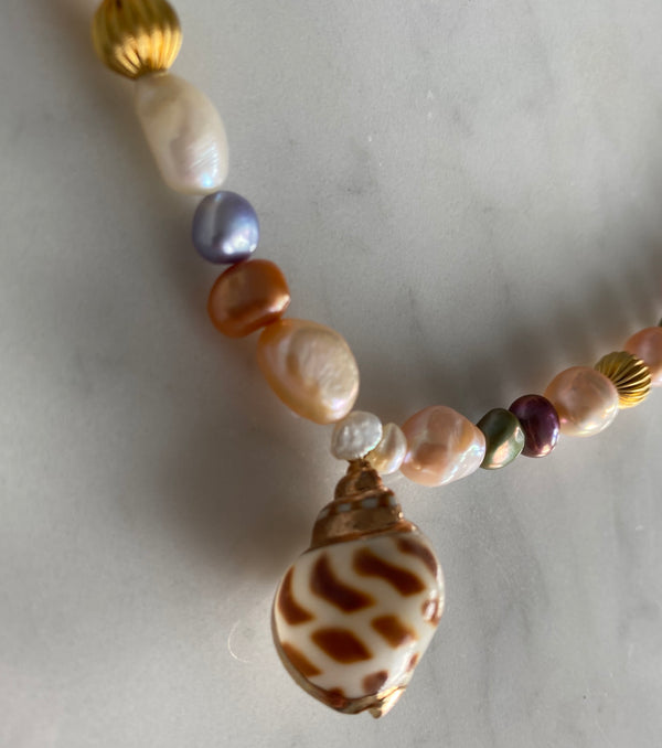 Pastel Pearl & Golden Plate Sphere with Seashell Pendant Necklace