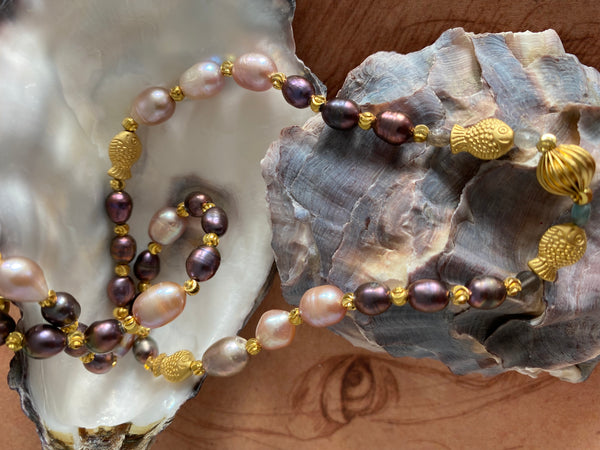 Black & Pastel Pearl & Golden Plate Fish Pendant Necklace