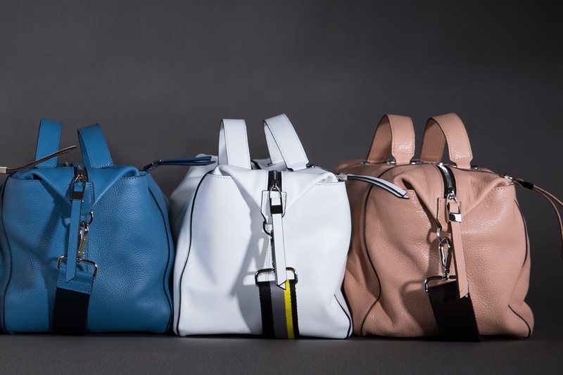 Globetrotter Leather Holdall