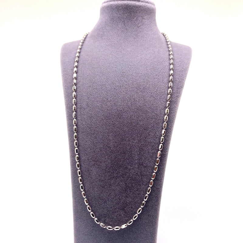Almond Necklace